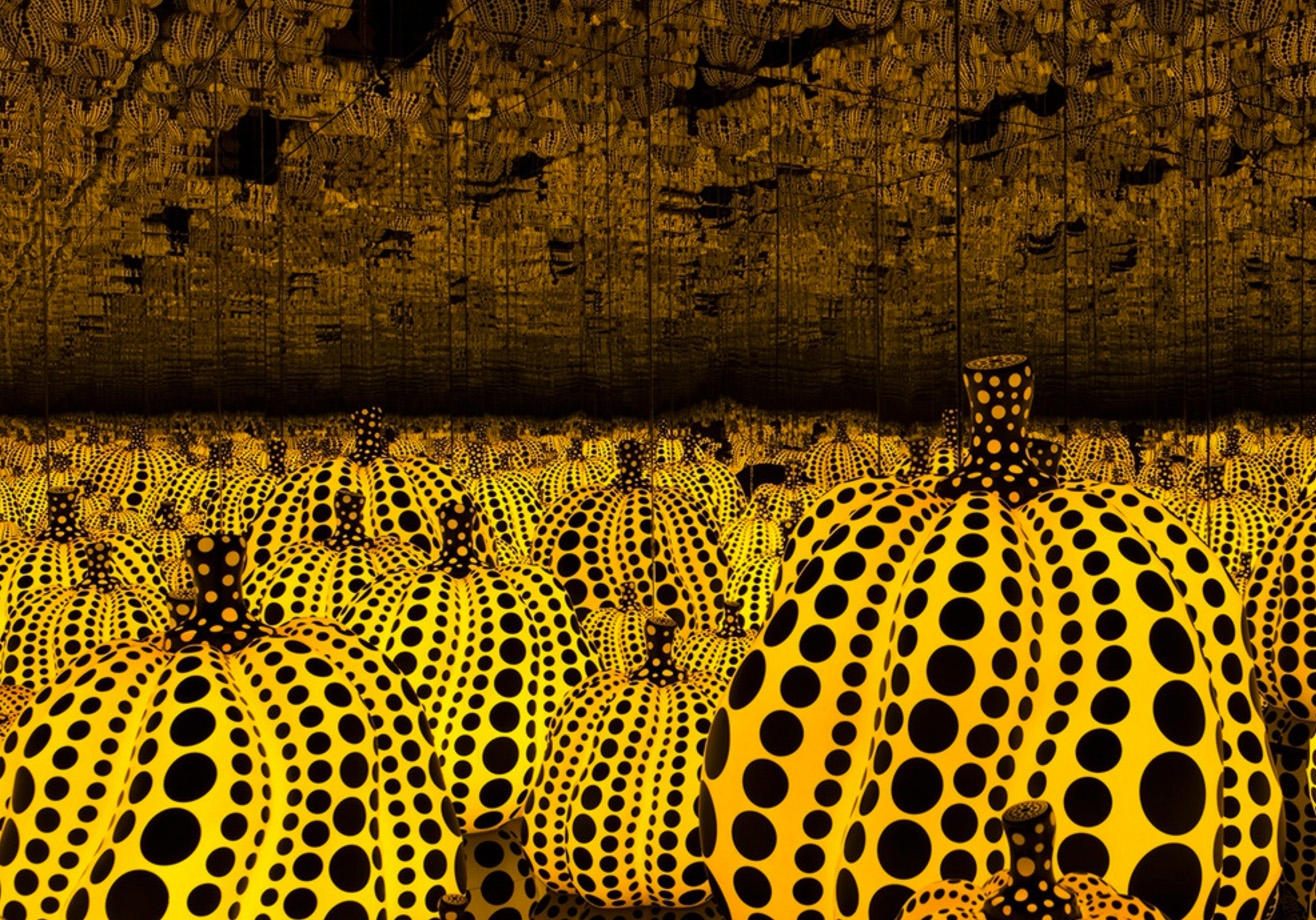 Yayoi Kusama- Sculptures – Doug's Travels